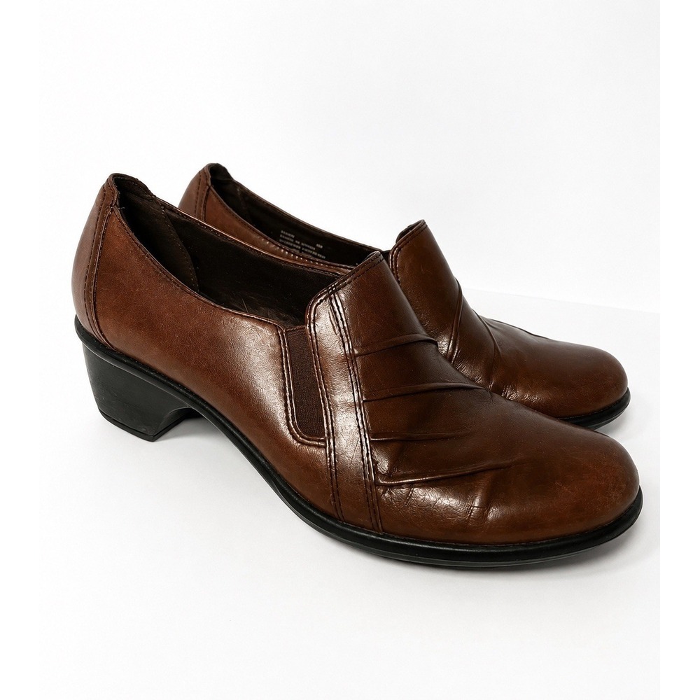Clarks Brown Leather Slip On Loafers Comfort Low Heel Shoes Women's Size 8M